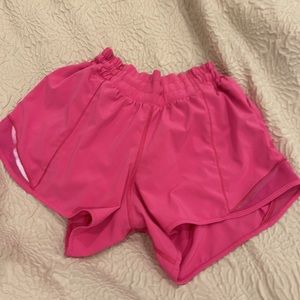 Sonic pink 4 inch size 4 lululemon hotty hot shorts High rise